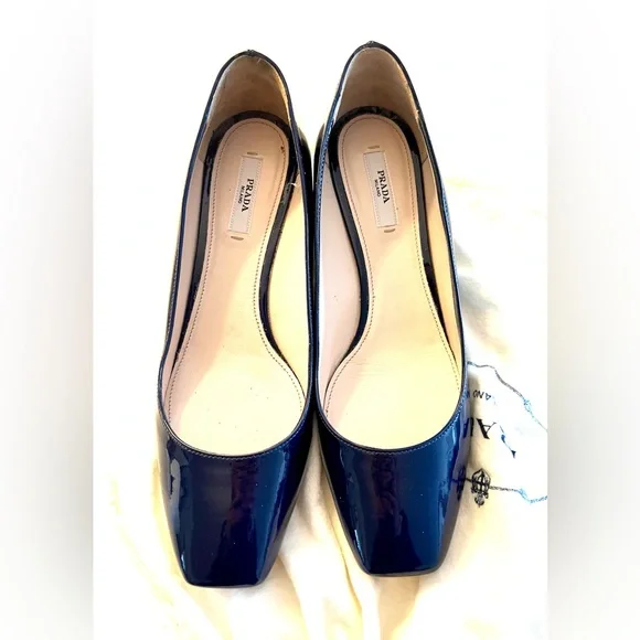 Prada Navy Patent Leather Block Heels Low Heel Square Toe with Bag - Size 38.5 - Picture 3 of 8